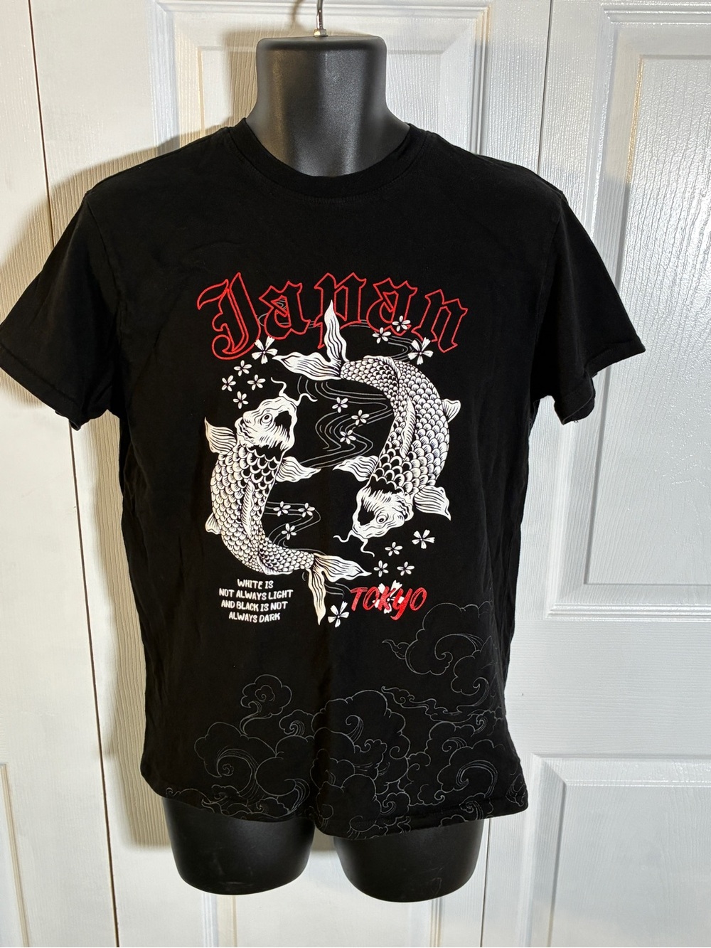 San Francisco Work Shirts Koi Fish Tokyo Japan Graphic Tee Sz M